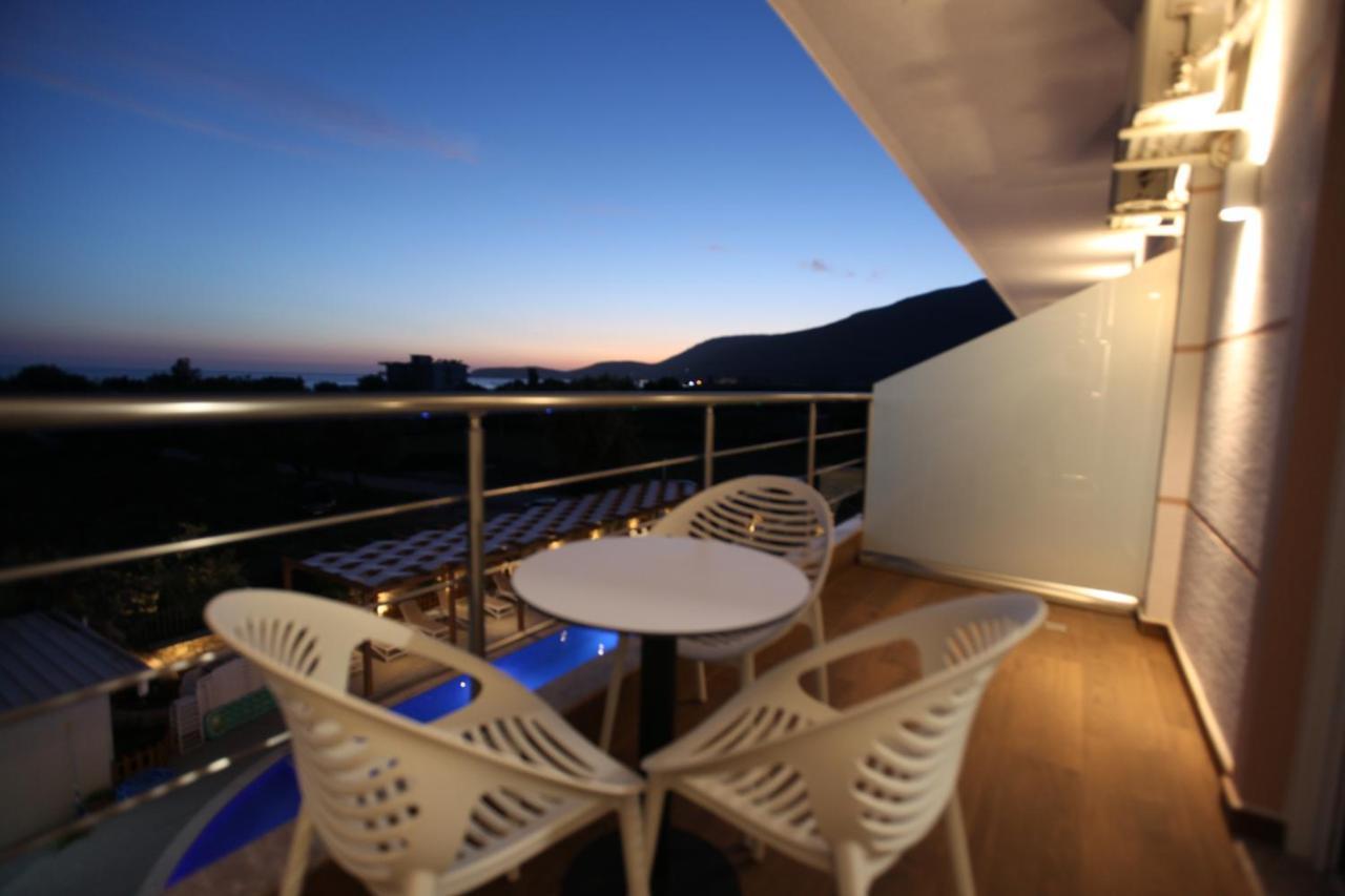 Hotel Riviera Borsh Ngoại thất bức ảnh