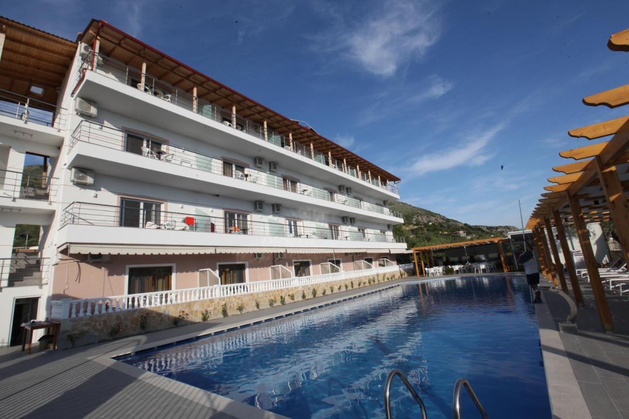 Hotel Riviera Borsh Ngoại thất bức ảnh