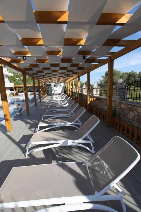 Hotel Riviera Borsh Ngoại thất bức ảnh