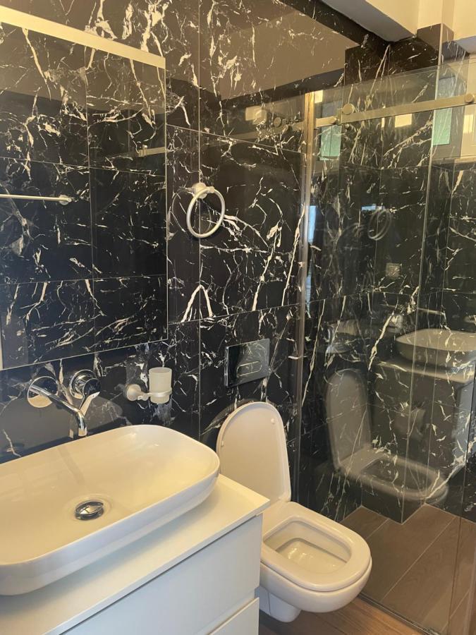 Hotel Riviera Borsh Ngoại thất bức ảnh