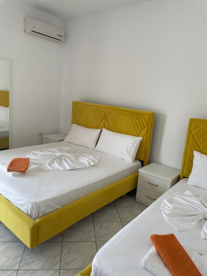 Hotel Riviera Borsh Ngoại thất bức ảnh
